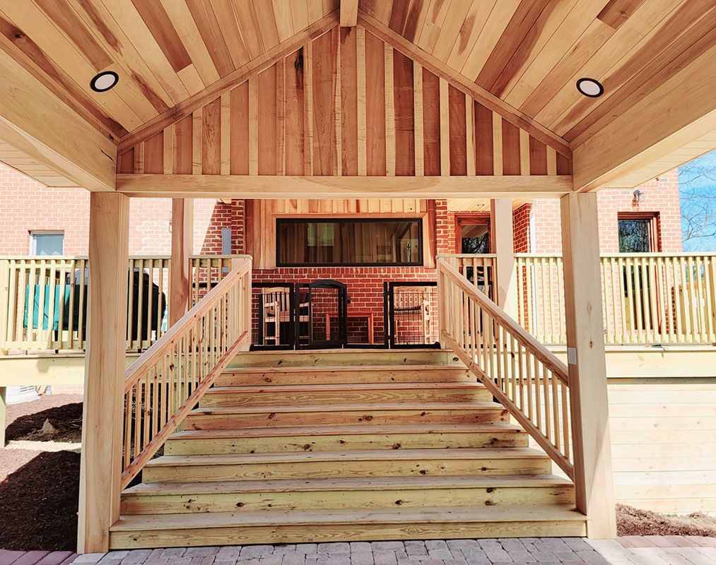 Decks & Outdoor Living